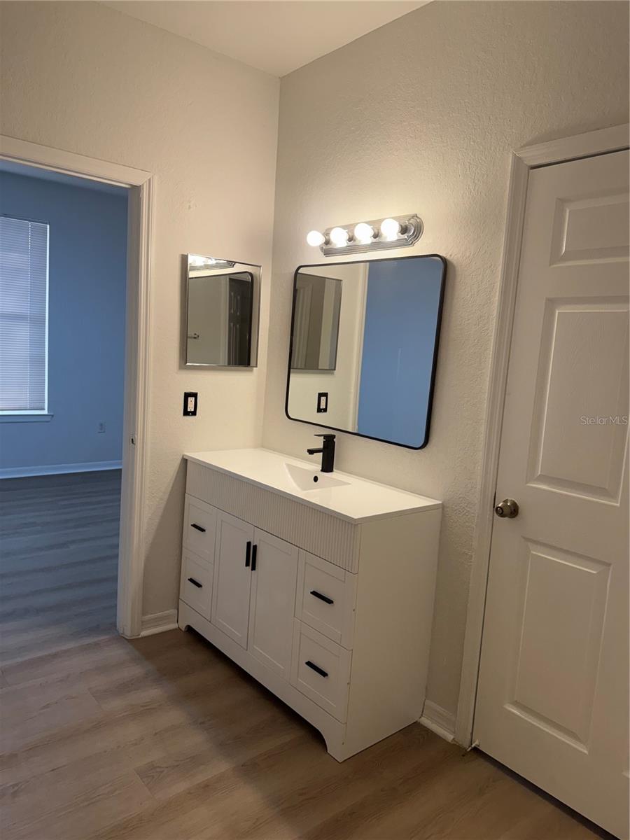 Image 22 of 23 For 6025 Westgate Drive 2518