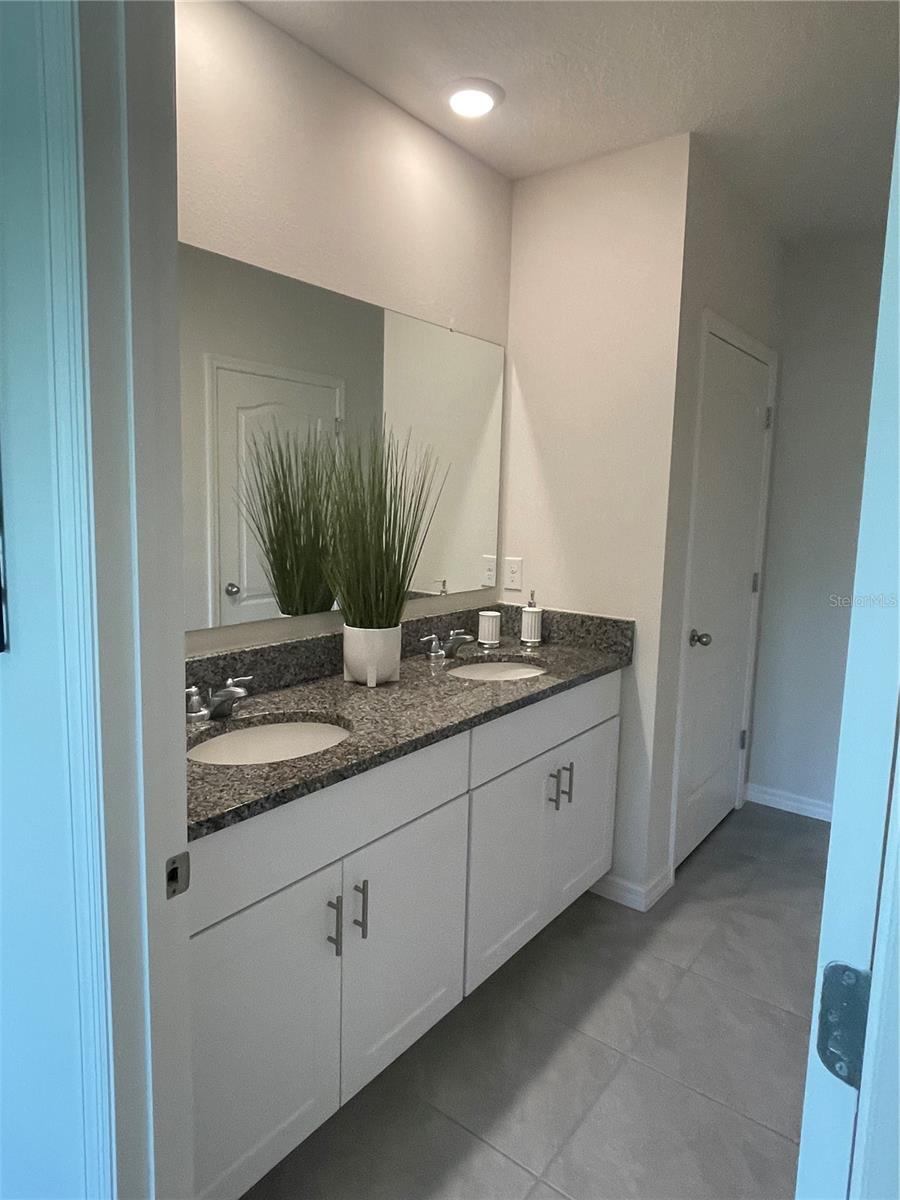 Image 36 of 42 For 408 Charlotte Way