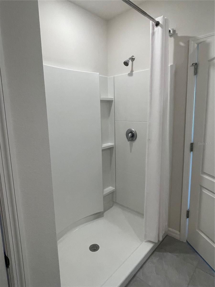 Image 37 of 42 For 408 Charlotte Way