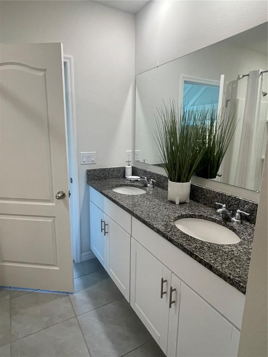 Image 38 of 42 For 408 Charlotte Way