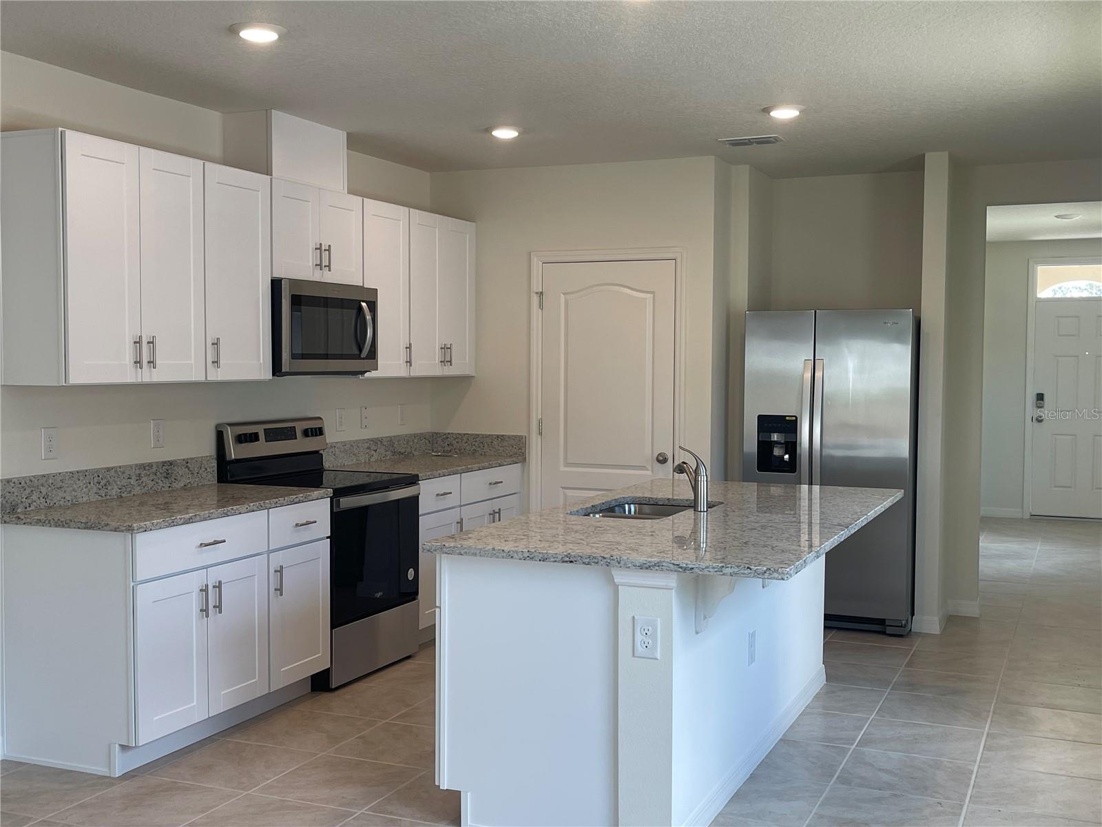 Image 7 of 42 For 408 Charlotte Way