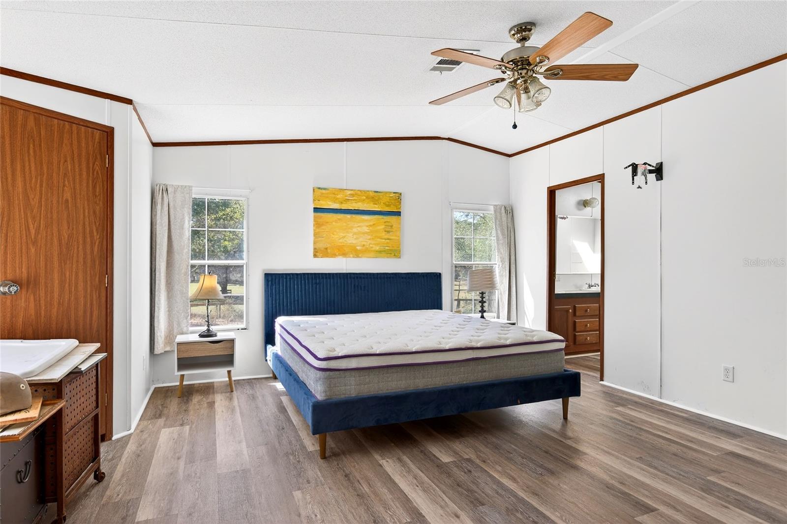 Image 16 of 56 For 10427 8th Lane