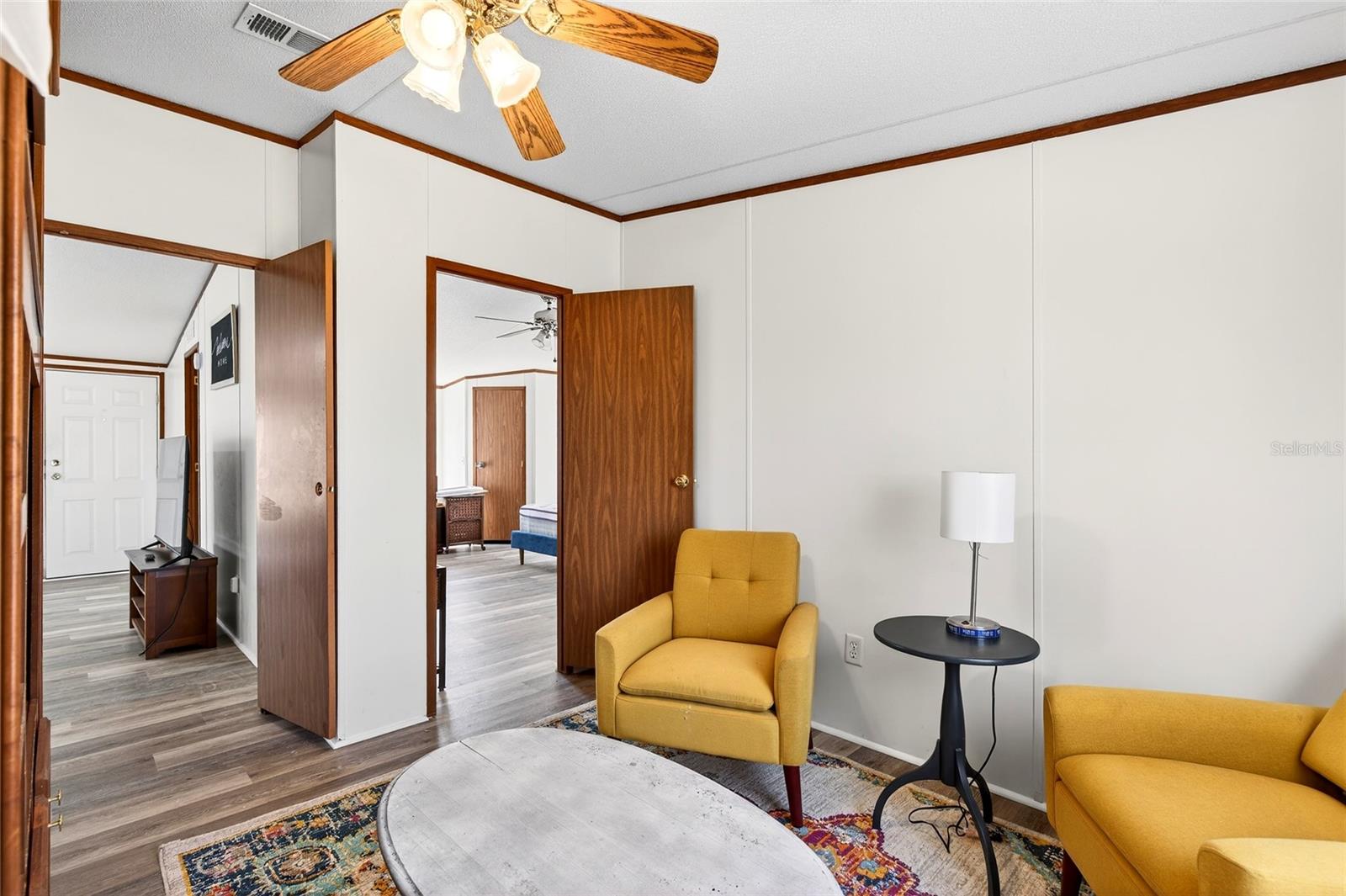 Image 22 of 56 For 10427 8th Lane