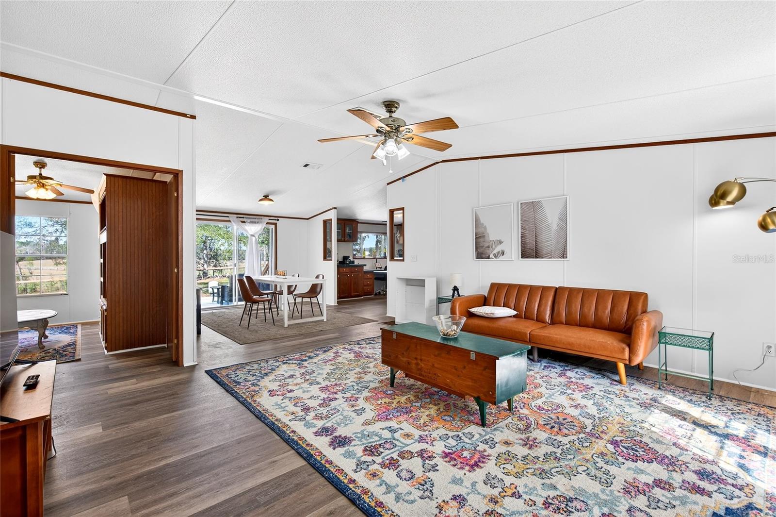 Image 23 of 56 For 10427 8th Lane