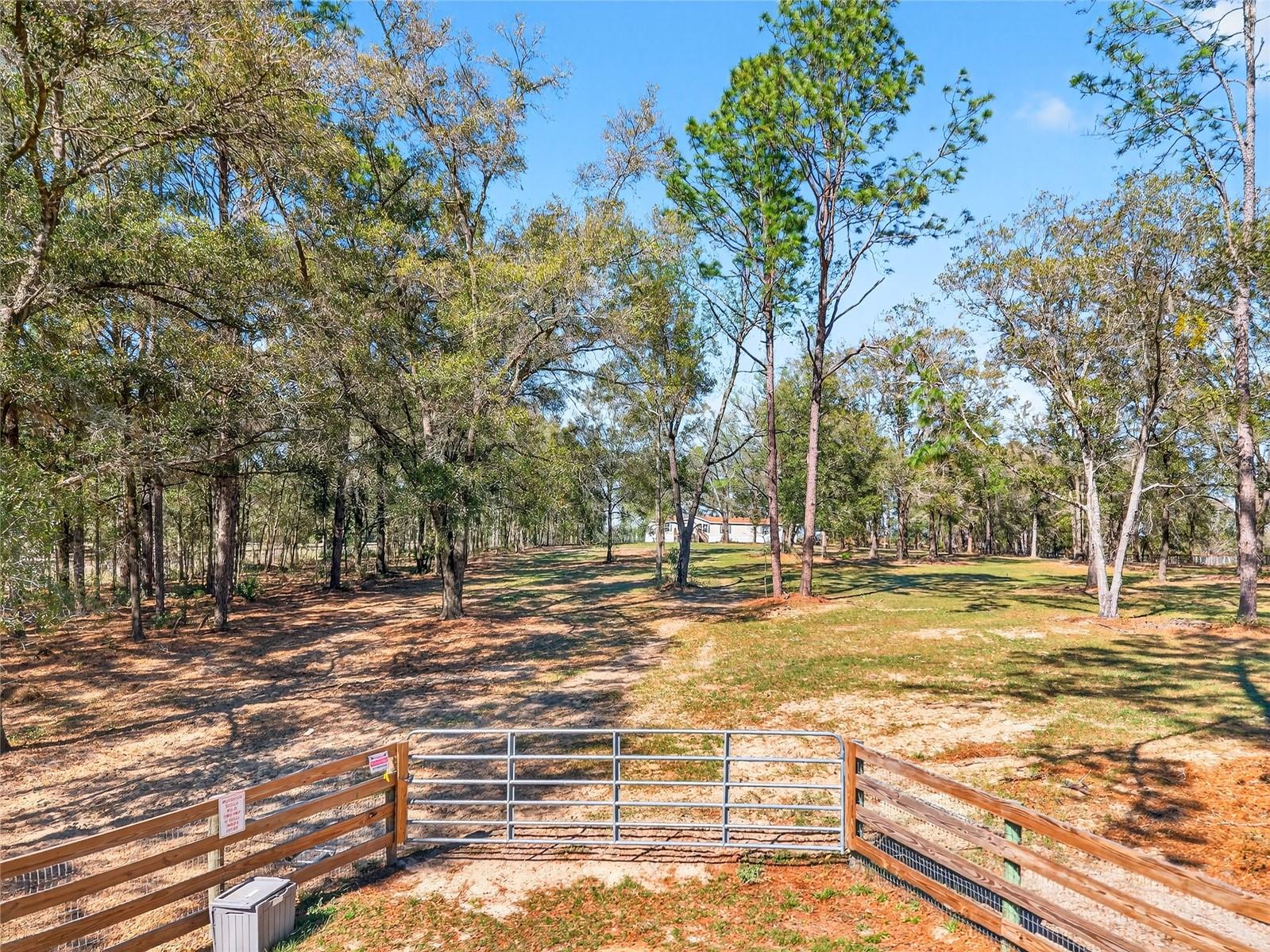 Image 3 of 56 For 10427 8th Lane