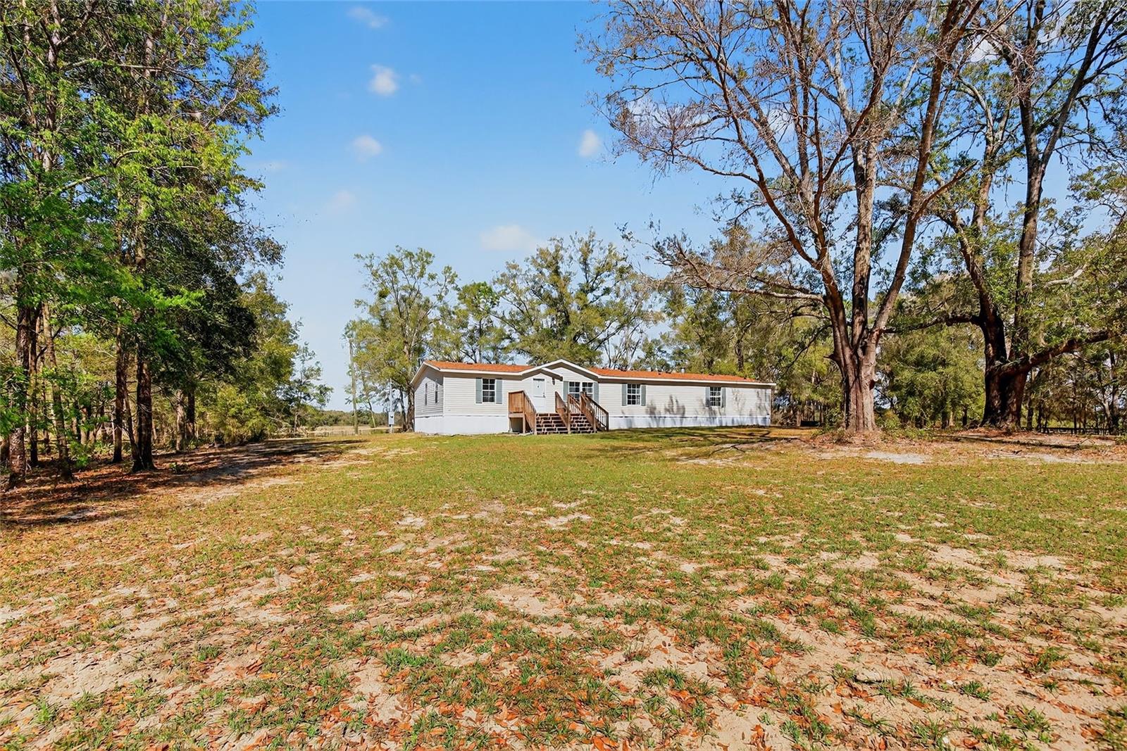 Image 5 of 56 For 10427 8th Lane