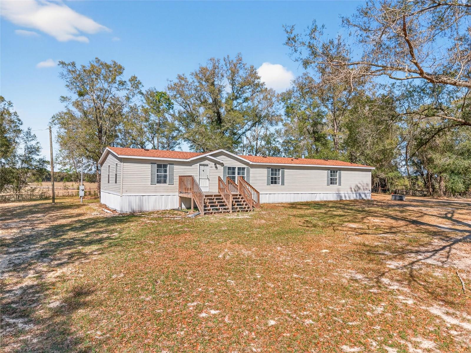 Image 6 of 56 For 10427 8th Lane