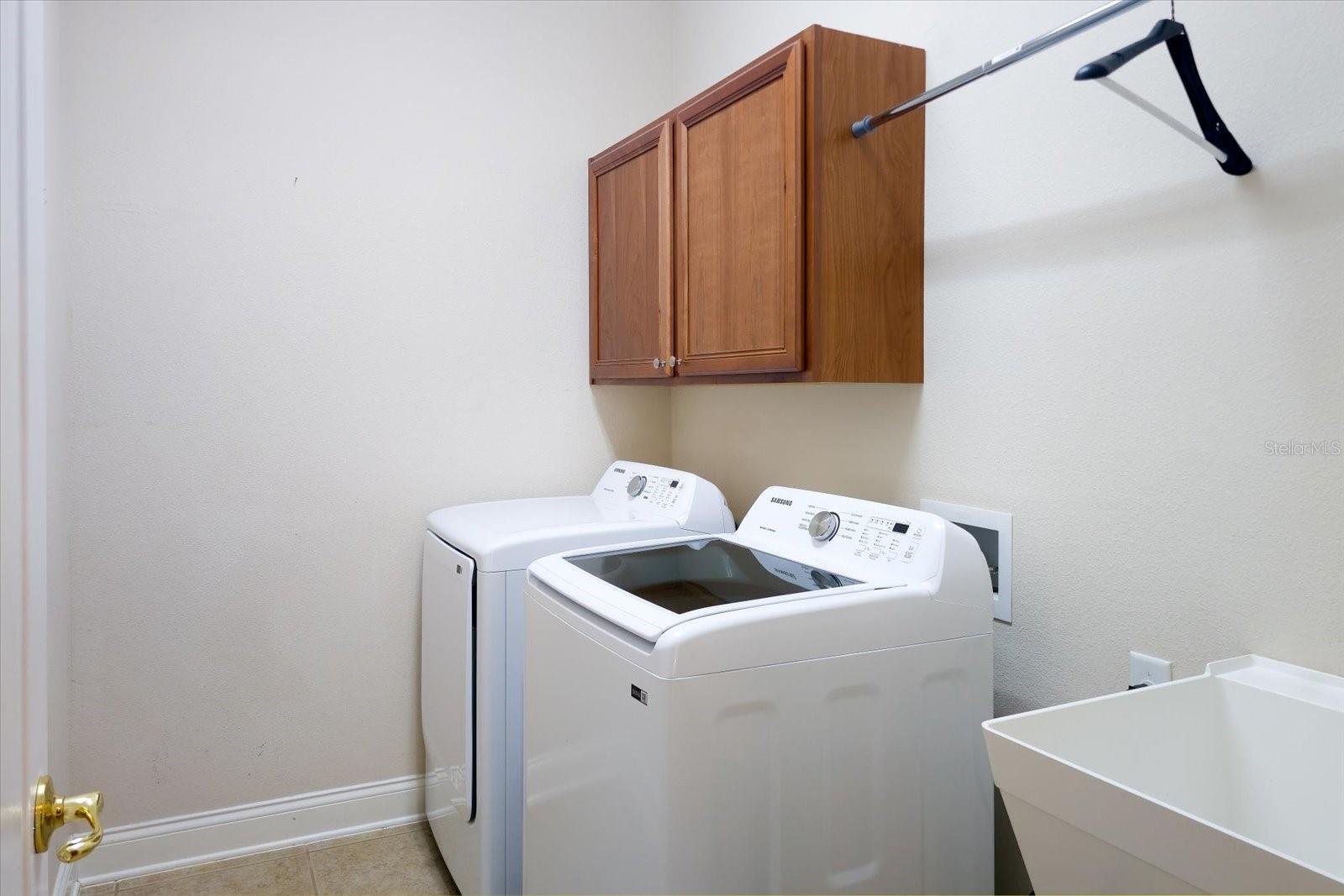 Image 33 of 40 For 22516 Hawks Run Lane