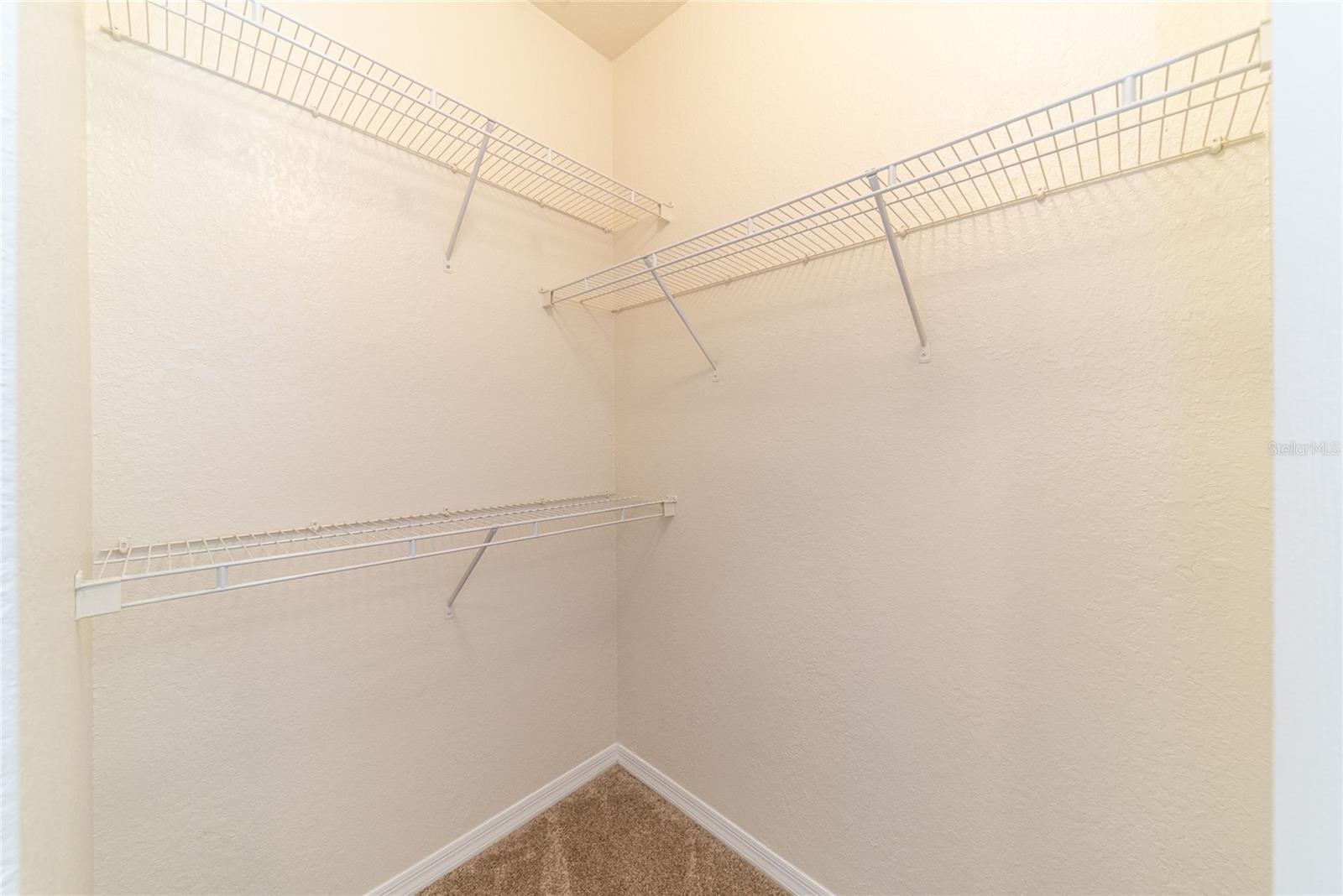 Listing photo id 24 for 8225 Claire Ann Drive 202