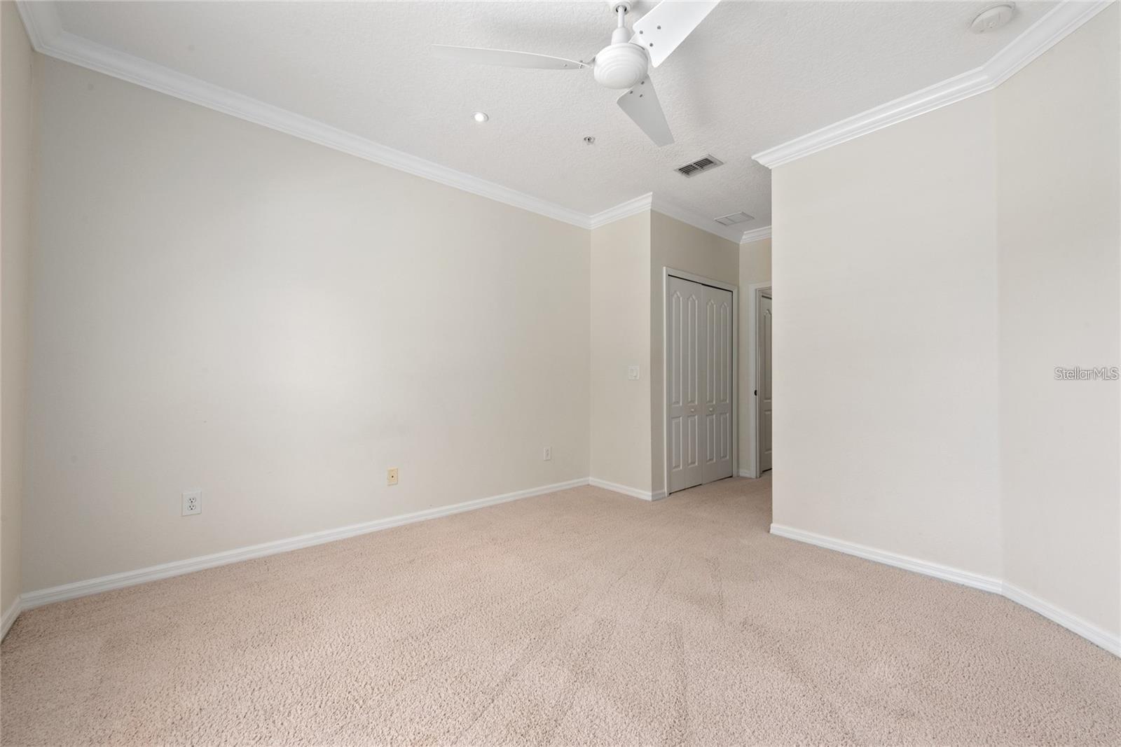 Image 18 of 20 For 5957 Strada Capri Way