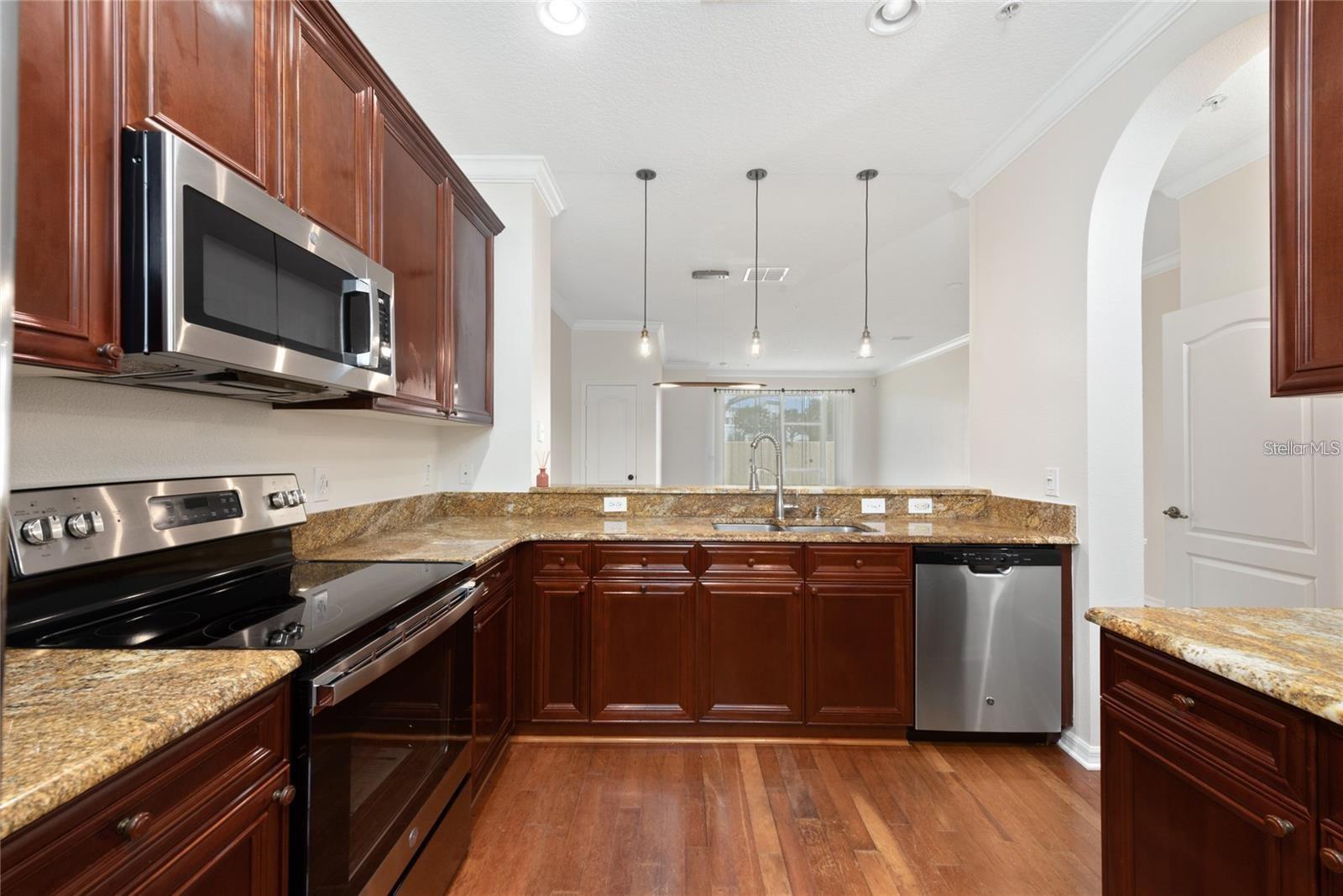 Image 4 of 20 For 5957 Strada Capri Way