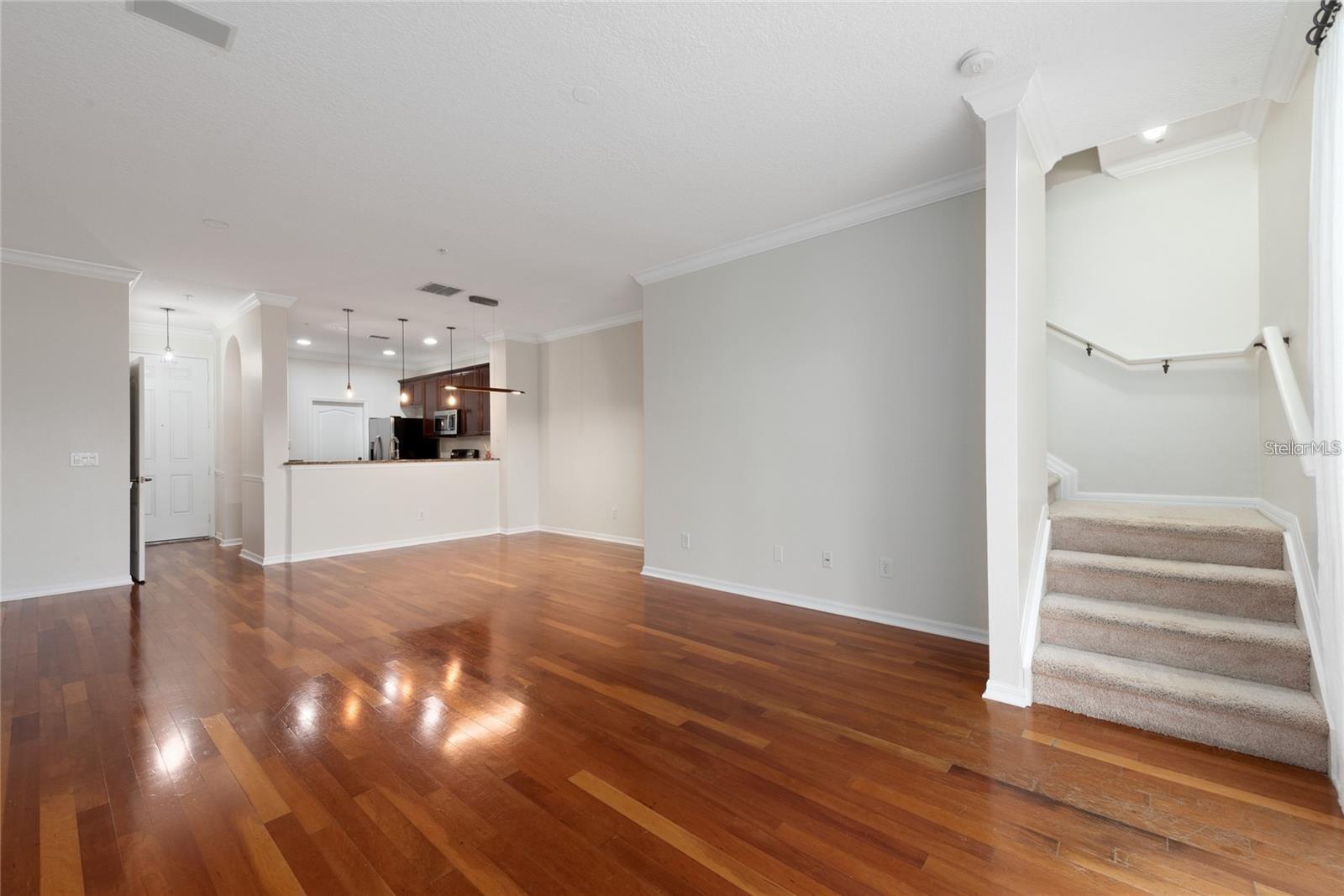 Image 8 of 20 For 5957 Strada Capri Way