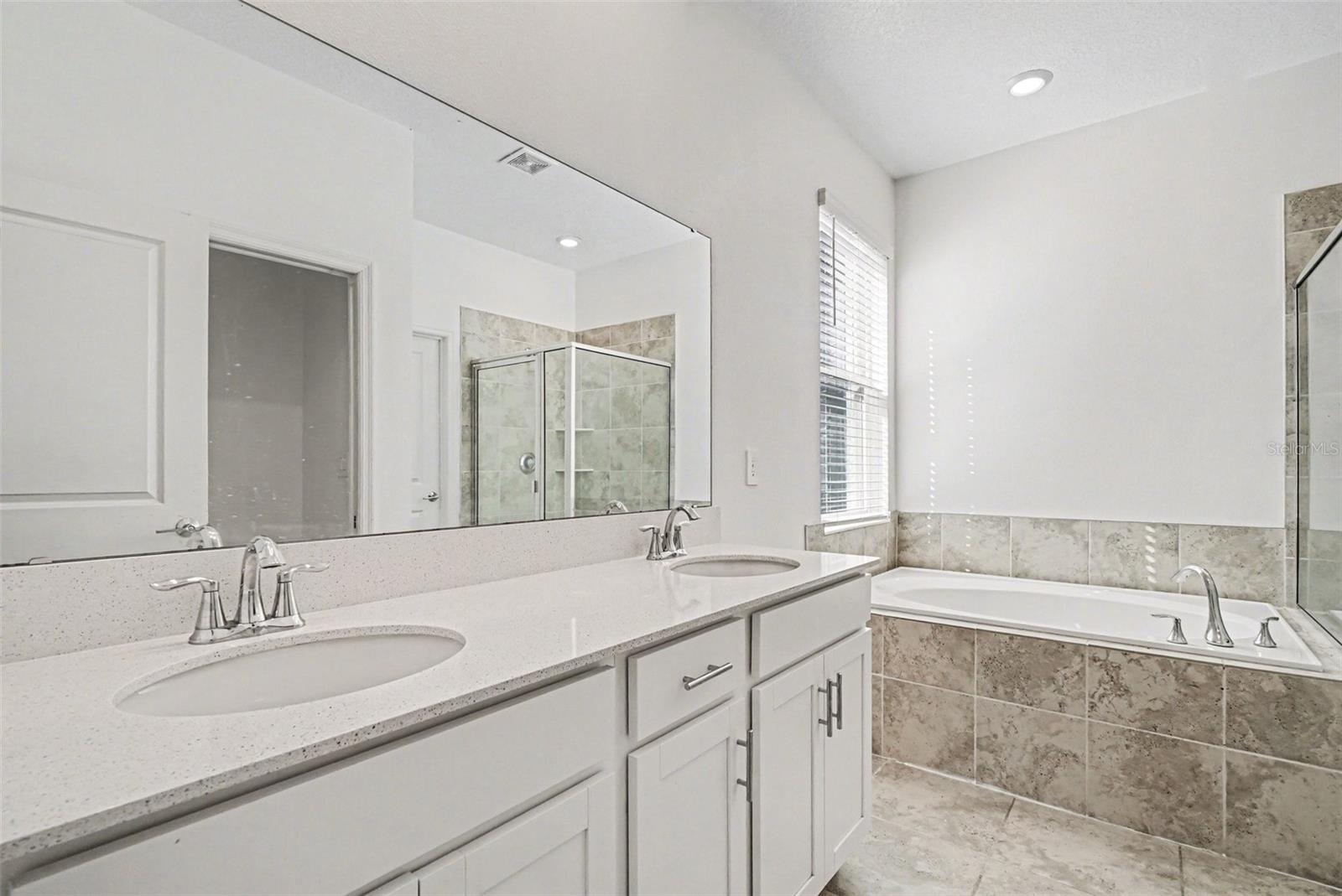 Image 15 of 36 For 2743 Slash Way