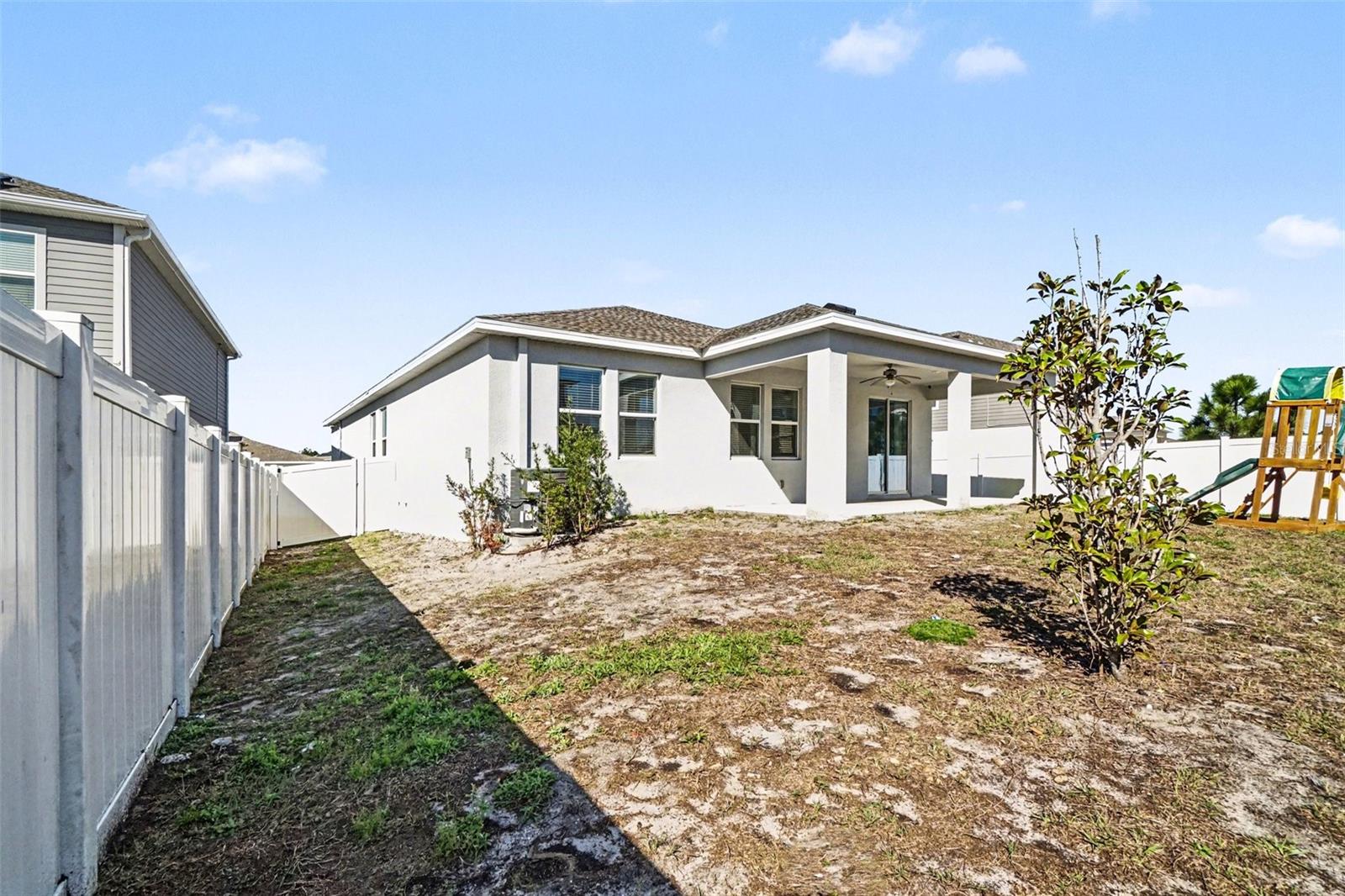 Image 36 of 36 For 2743 Slash Way