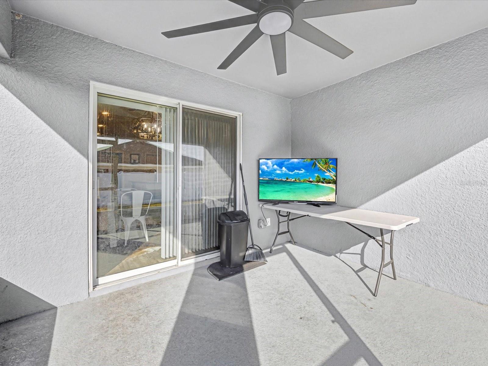 Image 24 of 32 For 1330 Mezzavalle Way