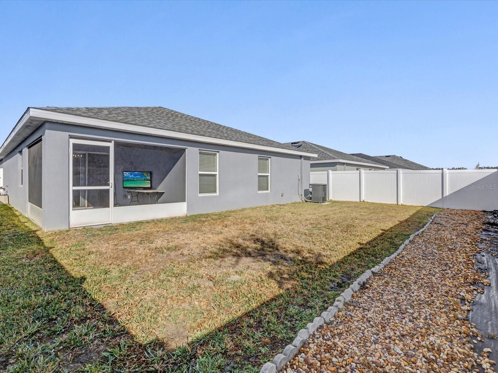 Image 25 of 32 For 1330 Mezzavalle Way