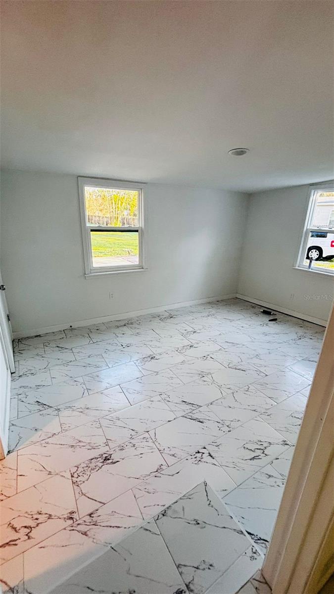 Image 10 of 16 For 5423 Greenfield Road