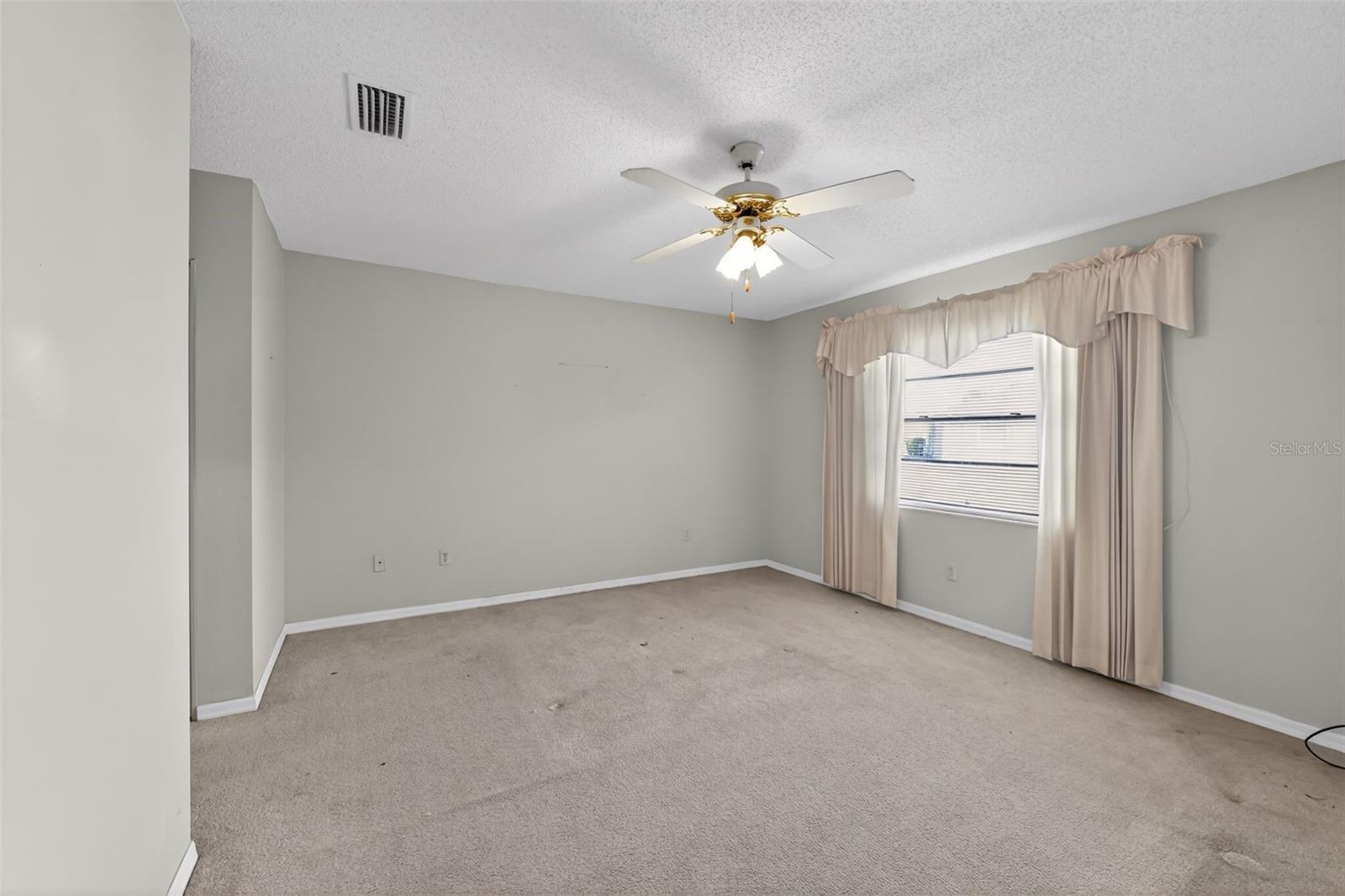 Image 10 of 31 For 2121 Meadowlark Lane