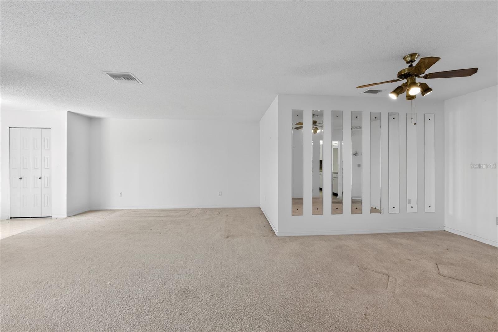 Image 12 of 31 For 2121 Meadowlark Lane