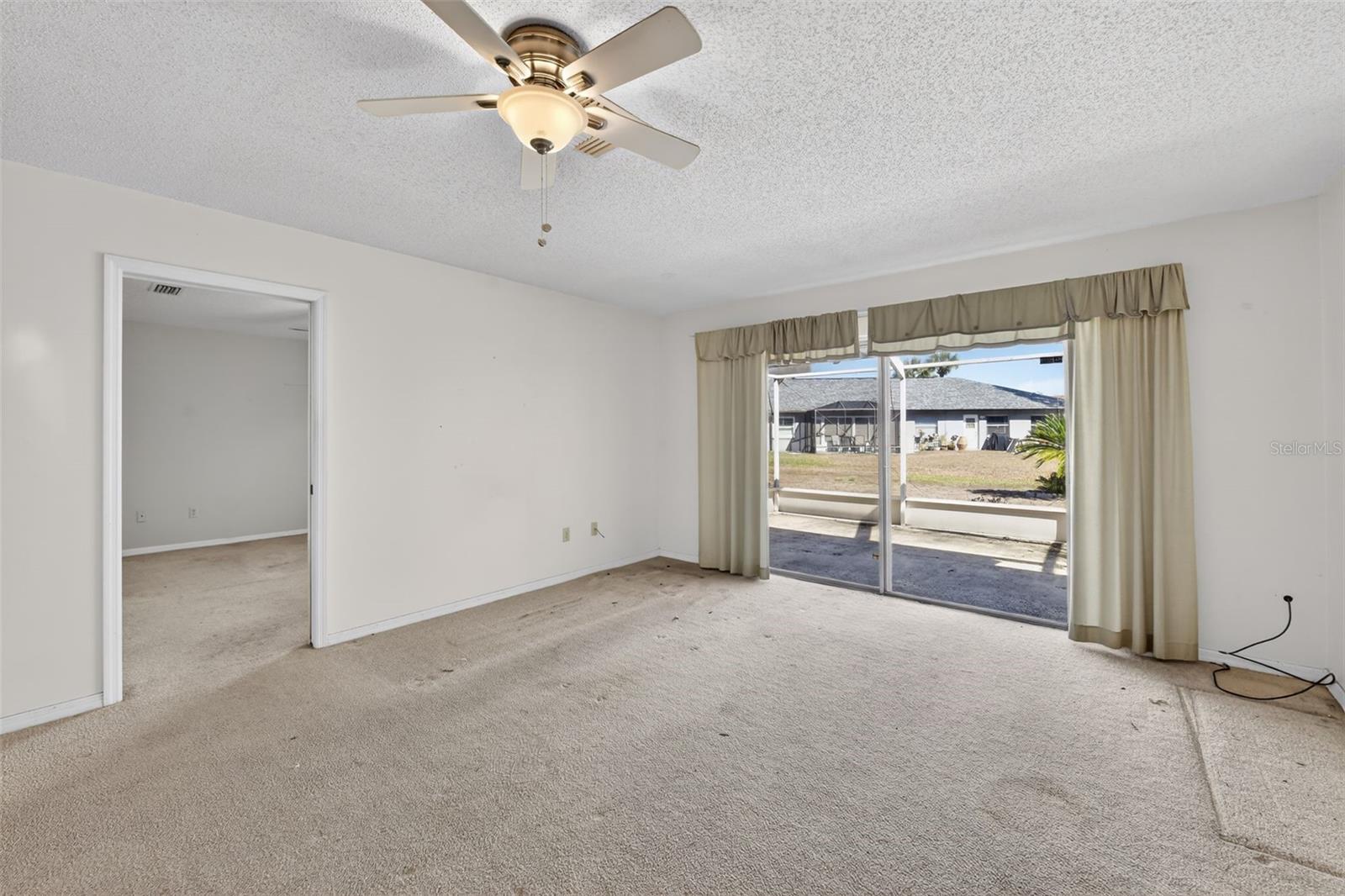 Image 16 of 31 For 2121 Meadowlark Lane