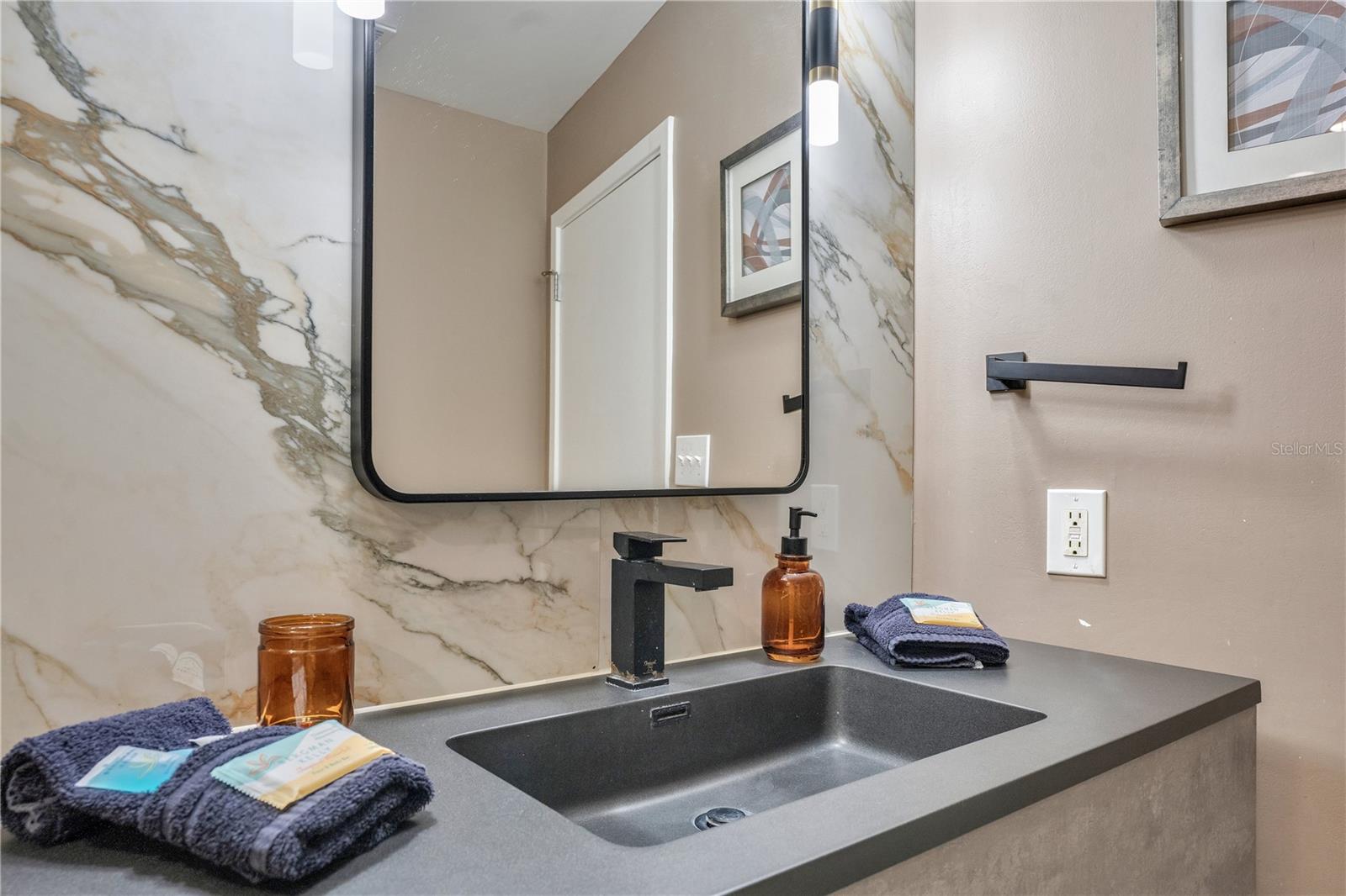 Image 35 of 46 For 525 Jackson Street 301