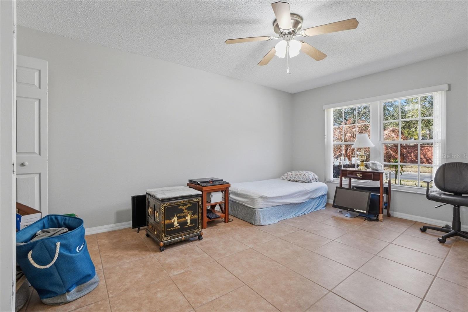 Image 22 of 34 For 14300 Abington Heights Drive