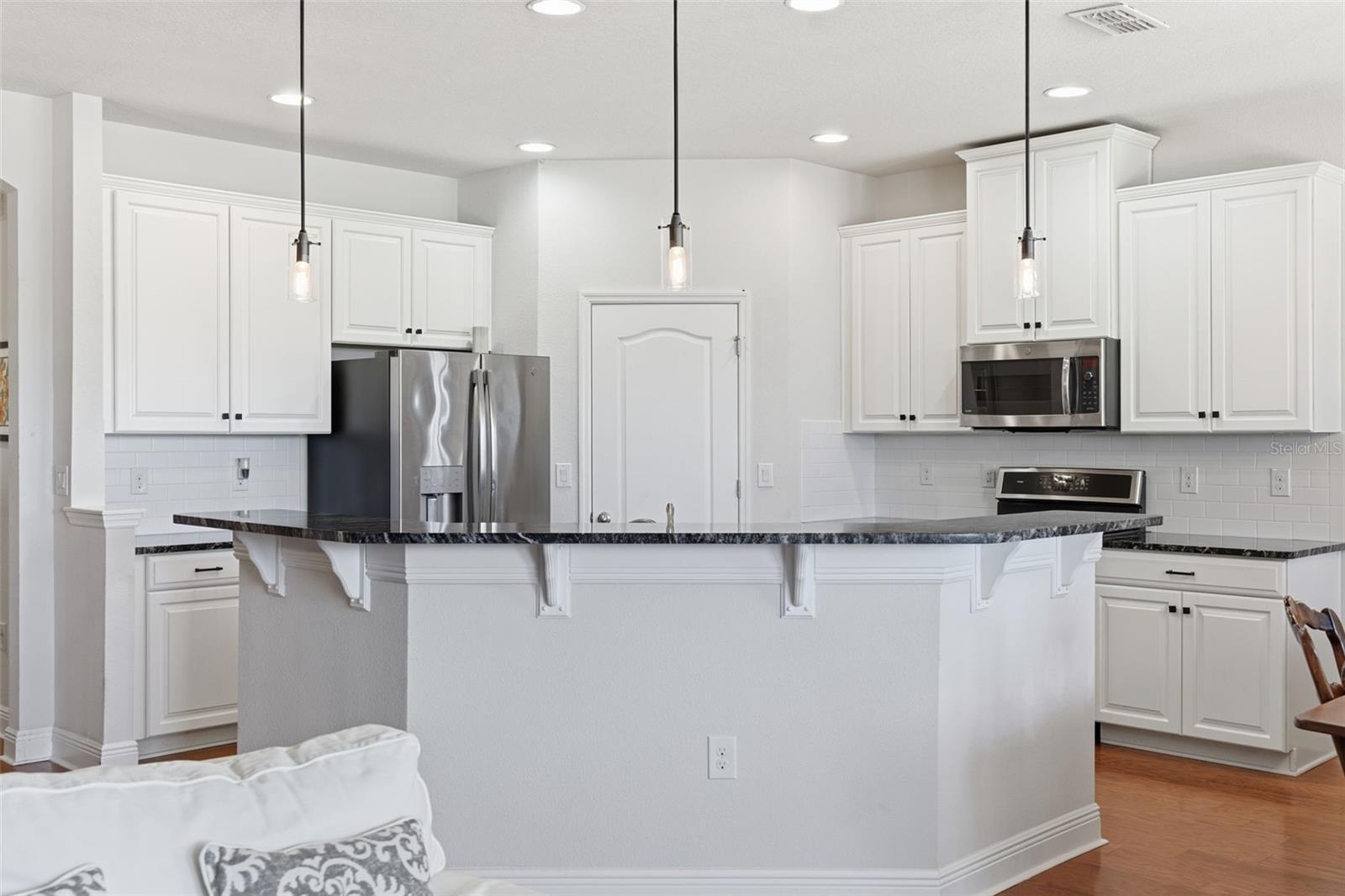 Image 17 of 42 For 1560 Chelsea Manor Circle