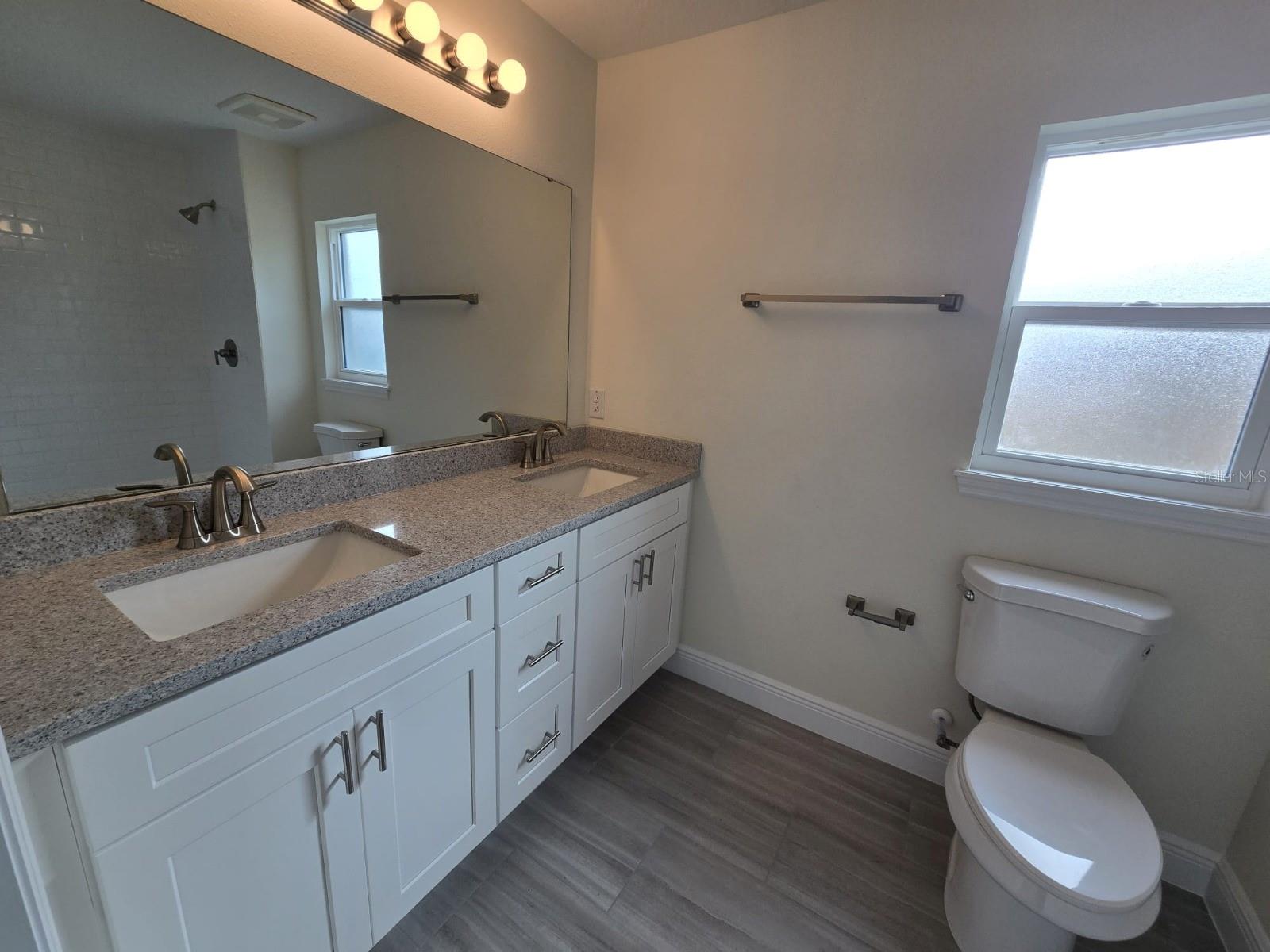 Image 5 of 13 For 560 Sumner Avenue