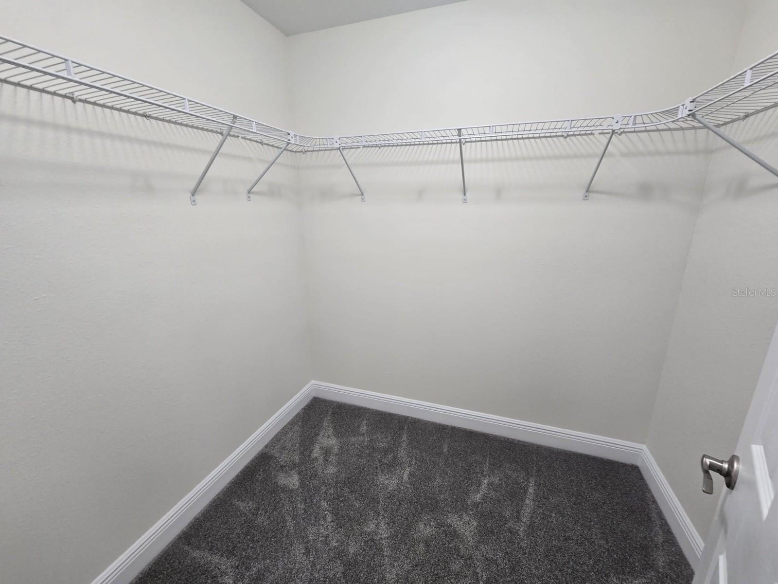 Image 7 of 13 For 560 Sumner Avenue