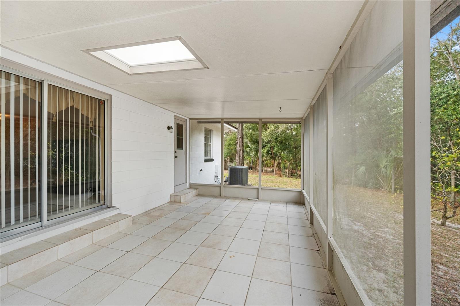 Image 23 of 34 For 1080 Grizzly Court