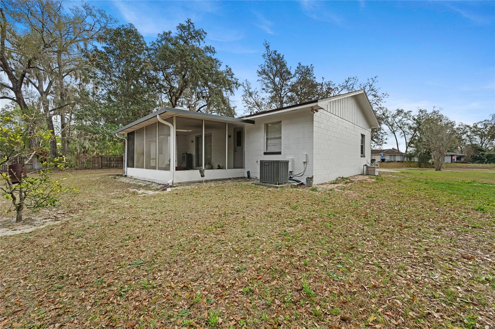 Image 25 of 34 For 1080 Grizzly Court