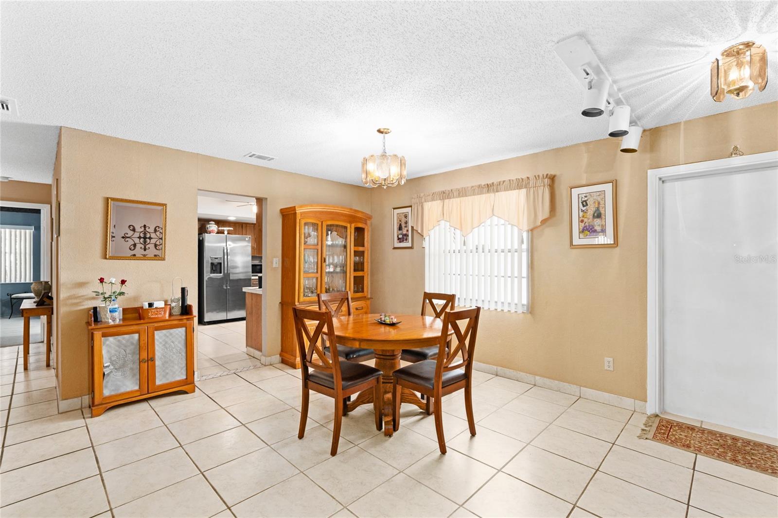 Image 8 of 34 For 1080 Grizzly Court