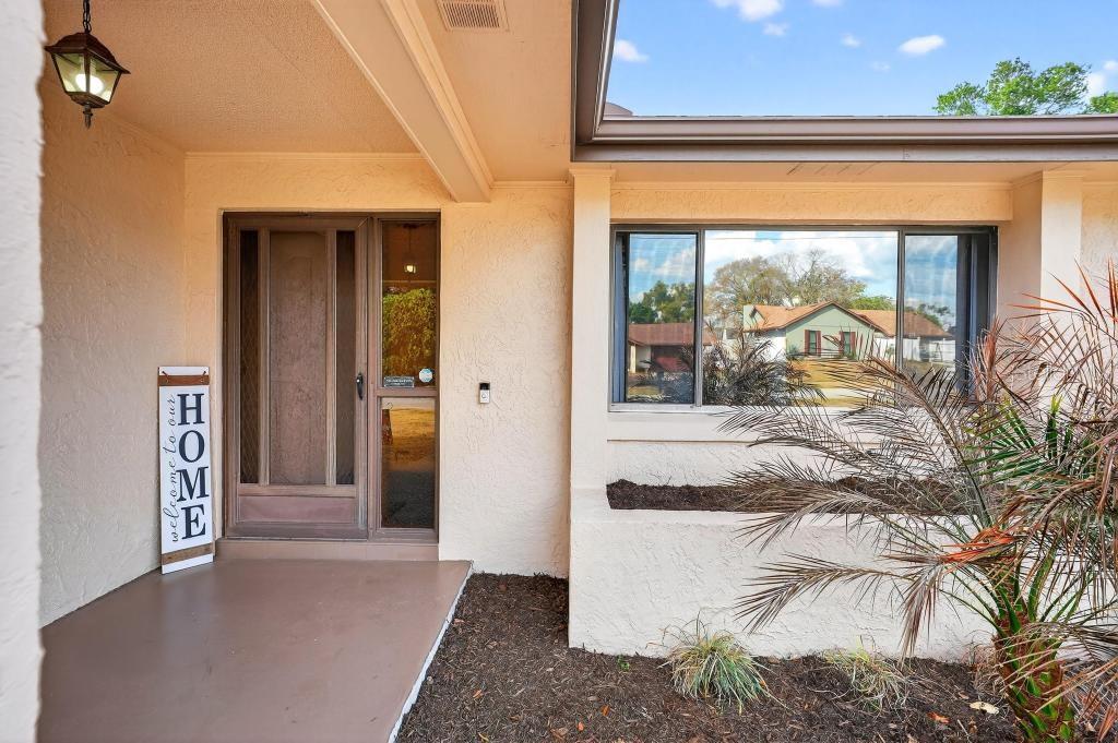 Image 2 of 62 For 2475 Parkview Avenue