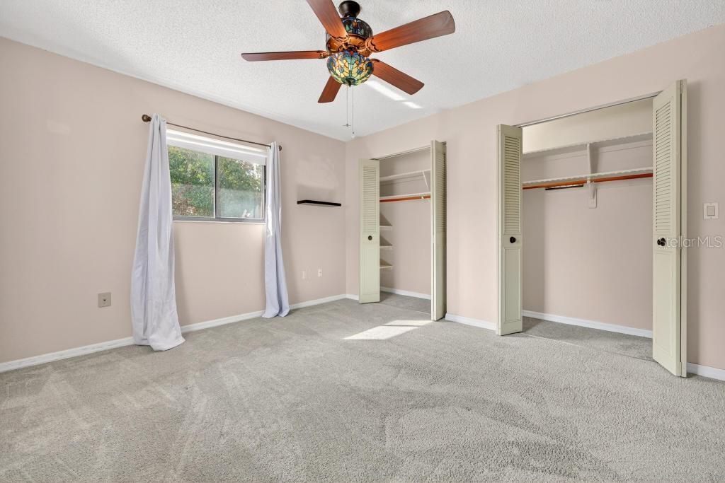 Image 20 of 62 For 2475 Parkview Avenue