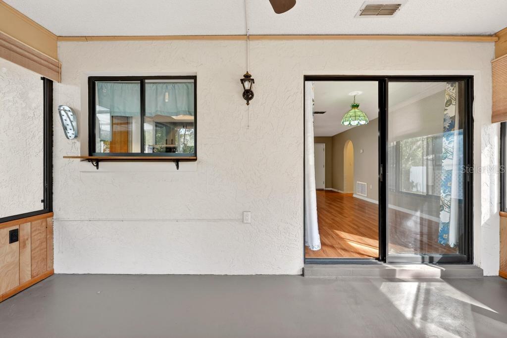 Image 35 of 62 For 2475 Parkview Avenue