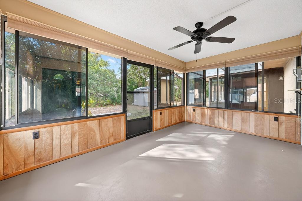 Image 38 of 62 For 2475 Parkview Avenue