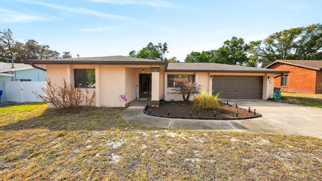 Image 50 of 62 For 2475 Parkview Avenue