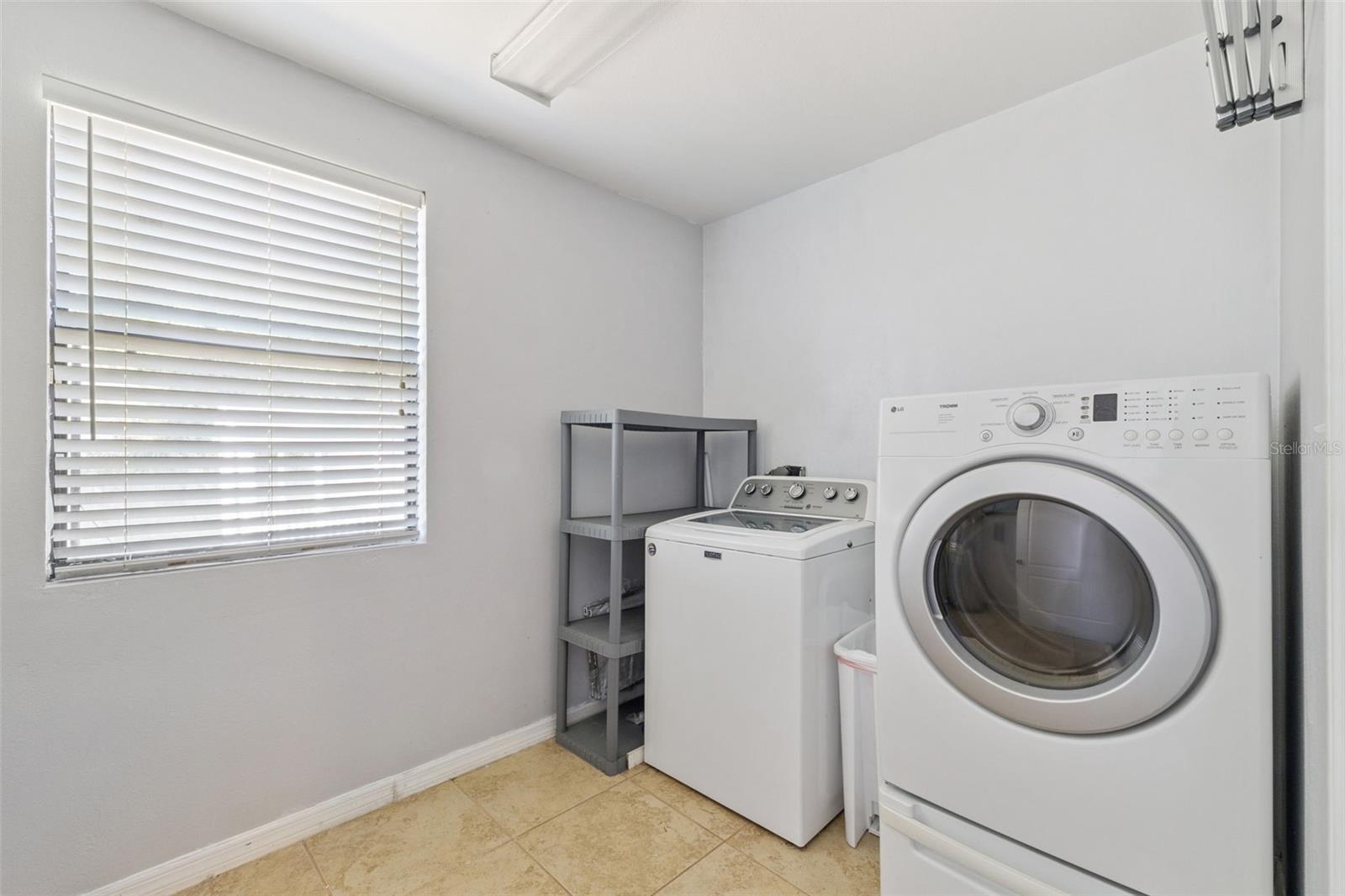 Image 27 of 33 For 2510 Homeland Street