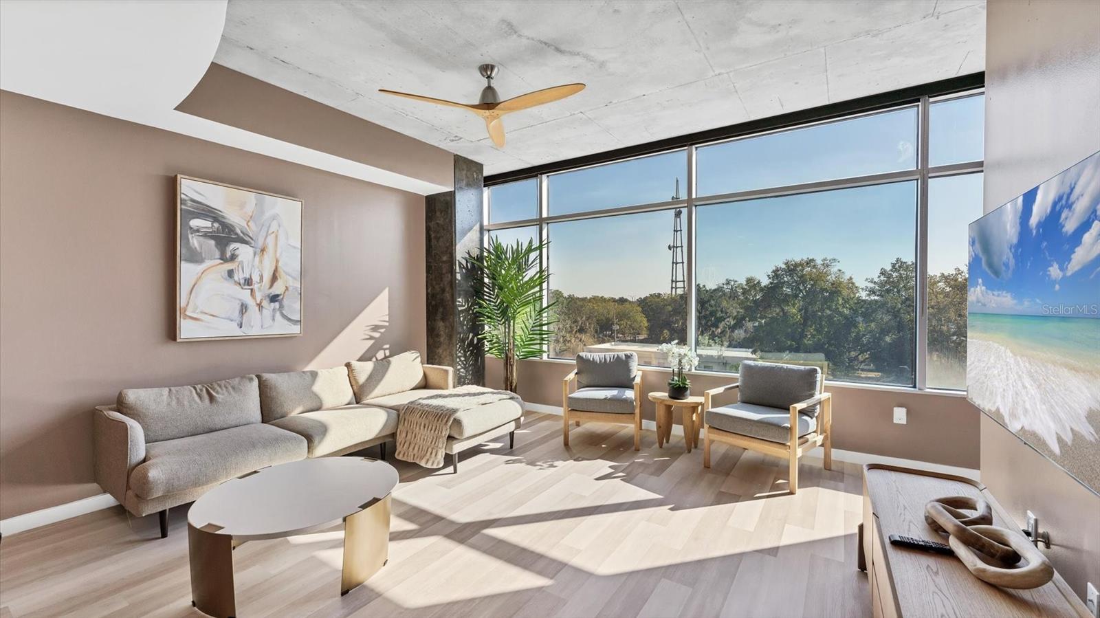 Image 12 of 52 For 525 Jackson Street 506