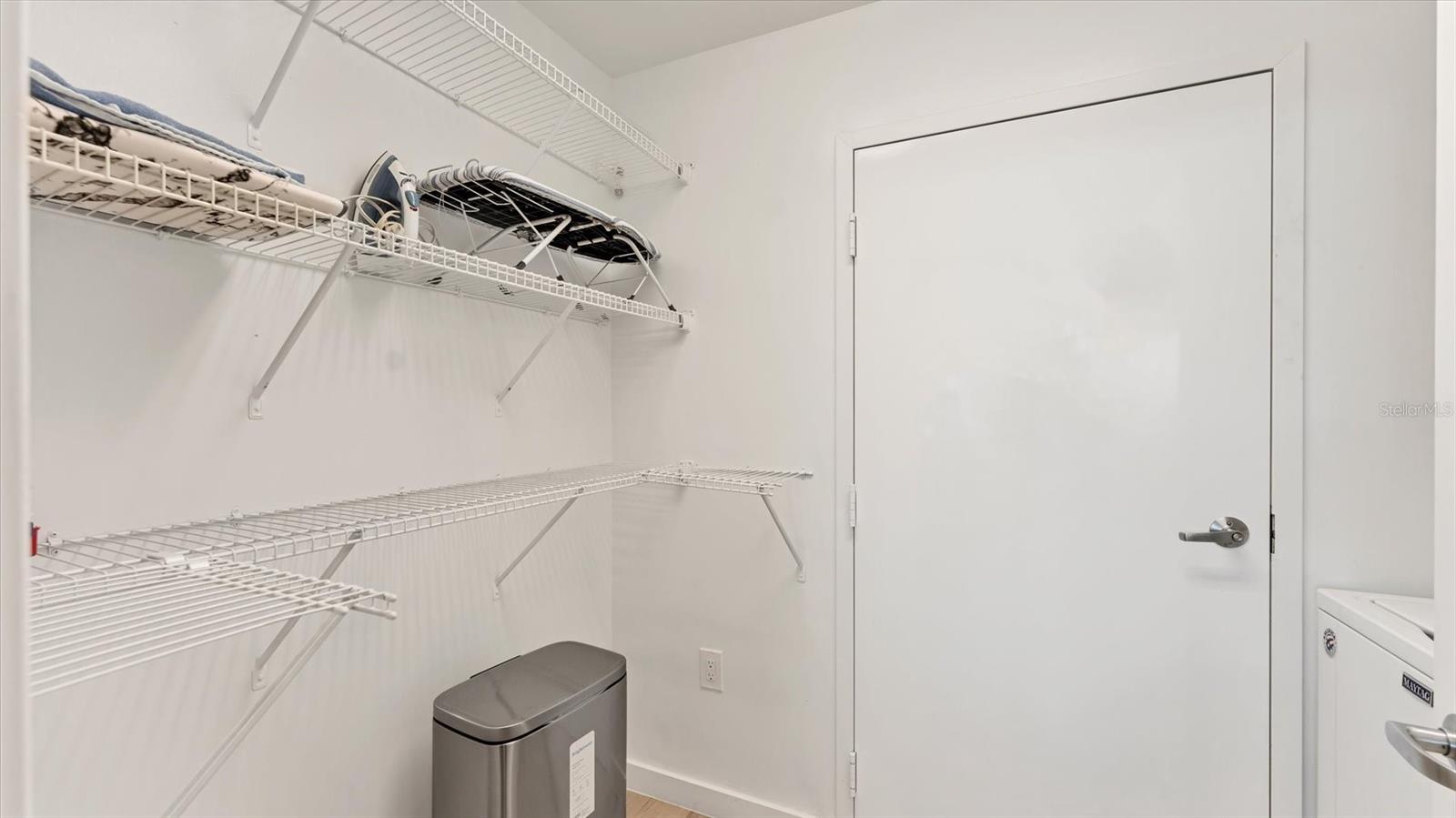 Image 24 of 52 For 525 Jackson Street 506