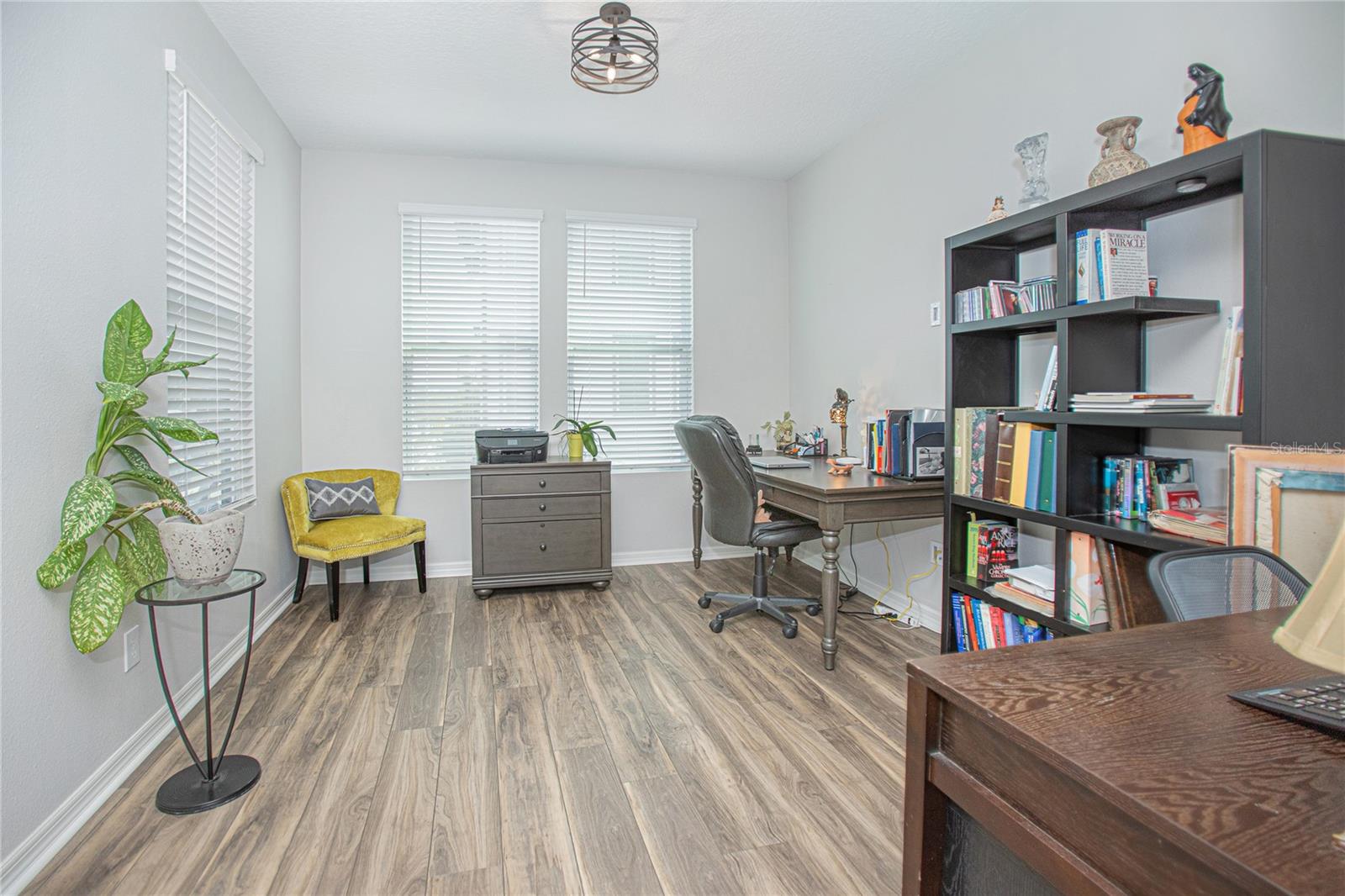 Image 10 of 37 For 12905 Gabor Avenue