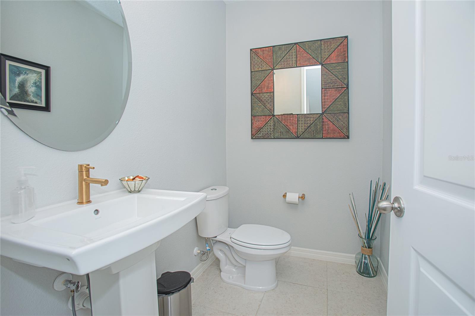 Image 17 of 37 For 12905 Gabor Avenue