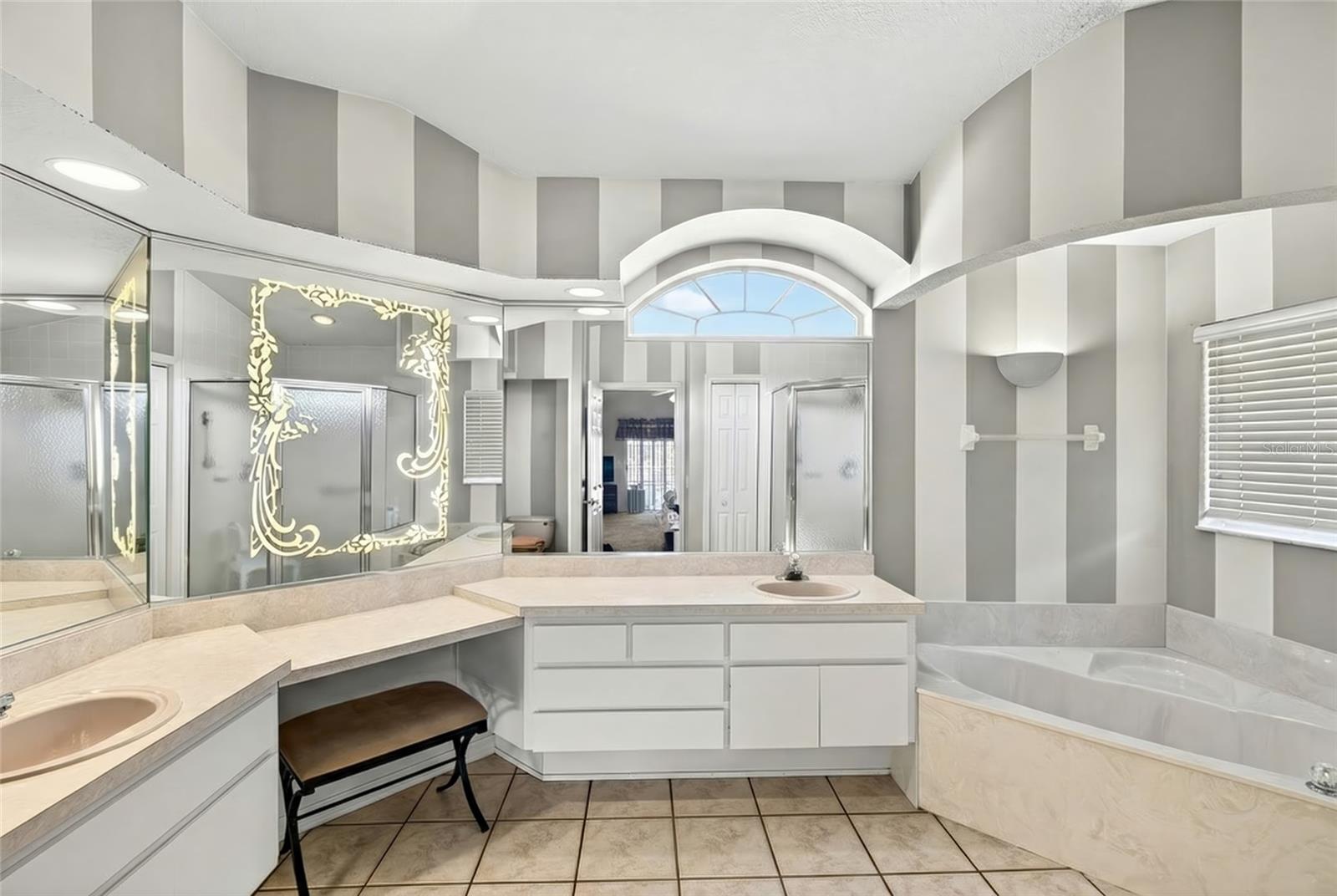 Image 10 of 38 For 2910 23rd Avenue