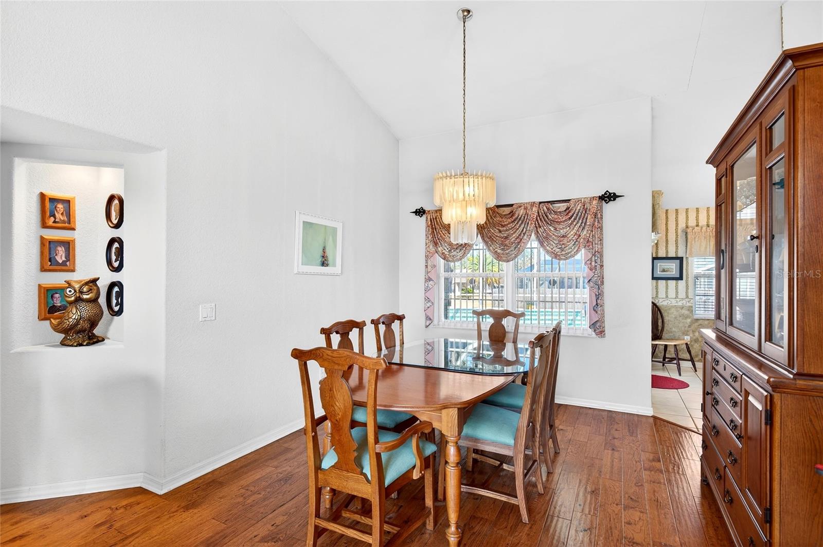 Image 13 of 38 For 2910 23rd Avenue