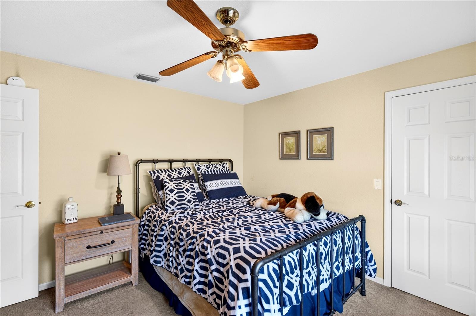 Image 25 of 38 For 2910 23rd Avenue