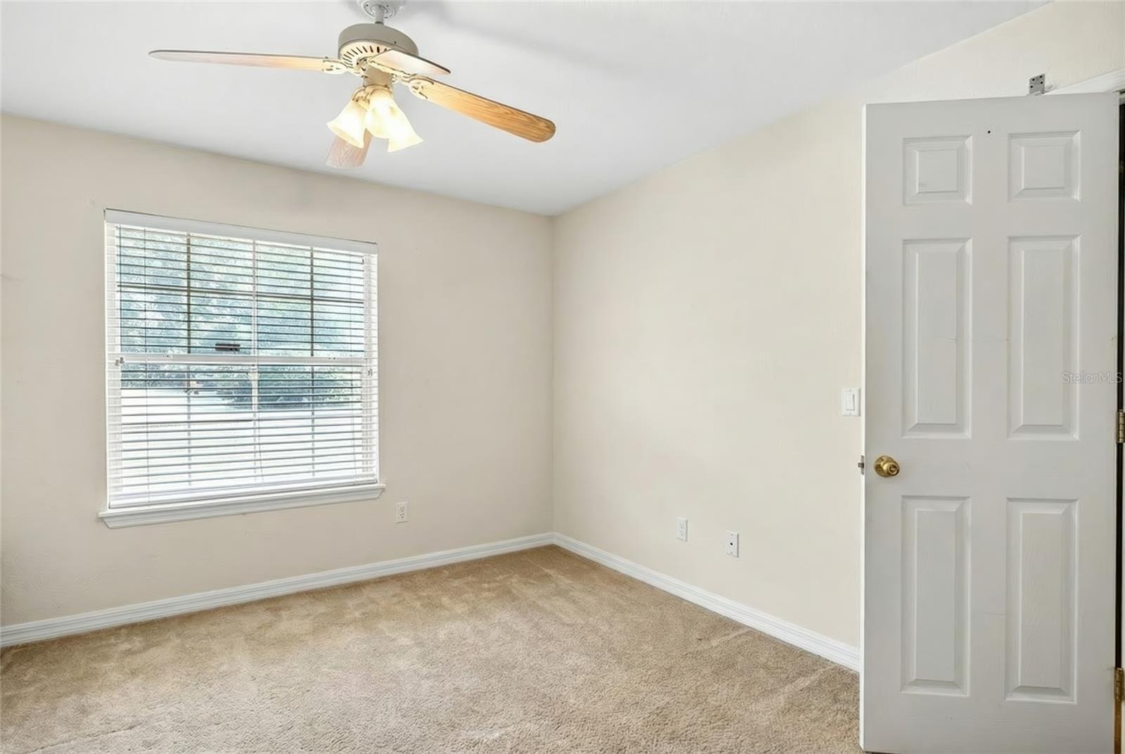 Image 31 of 38 For 2910 23rd Avenue