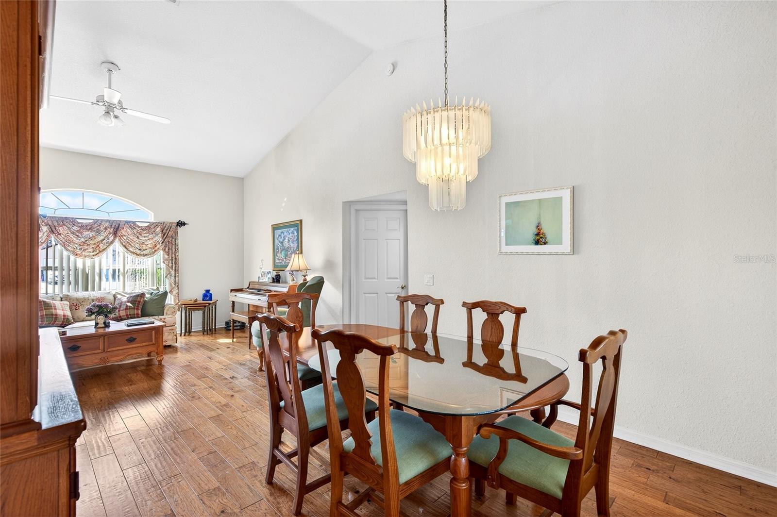 Image 7 of 38 For 2910 23rd Avenue