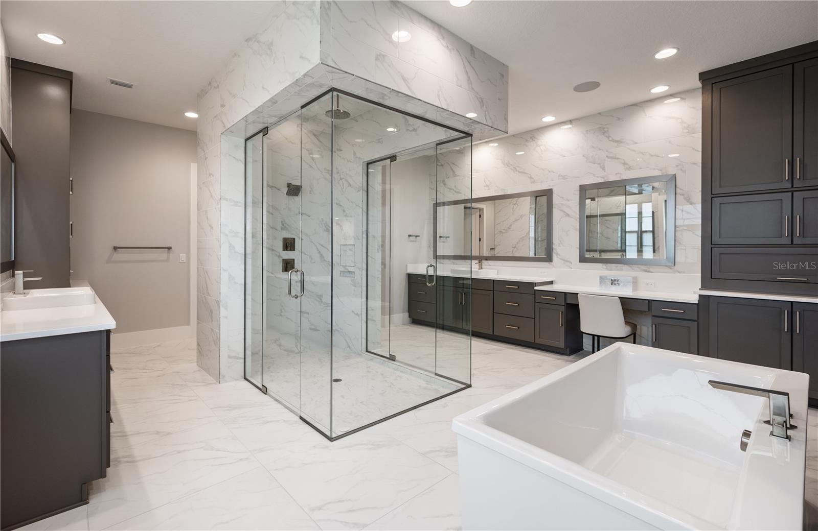 Image 16 of 51 For 13779 Abberwick Drive