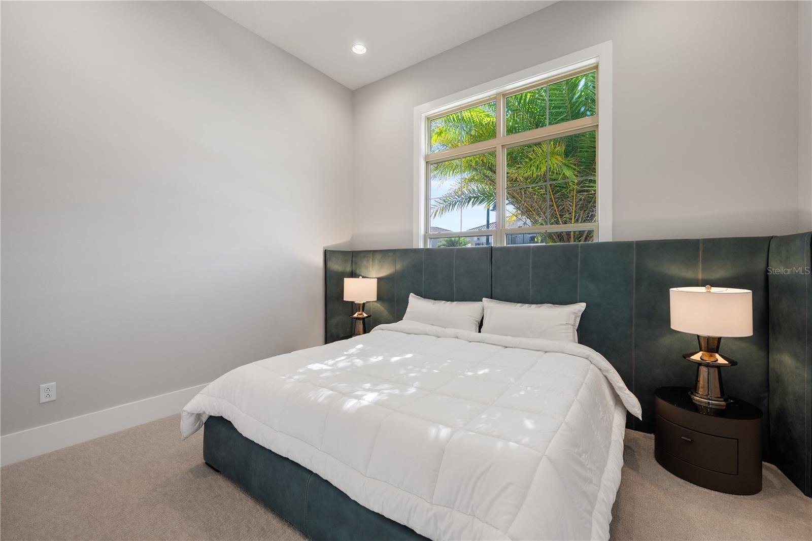 Image 19 of 51 For 13779 Abberwick Drive