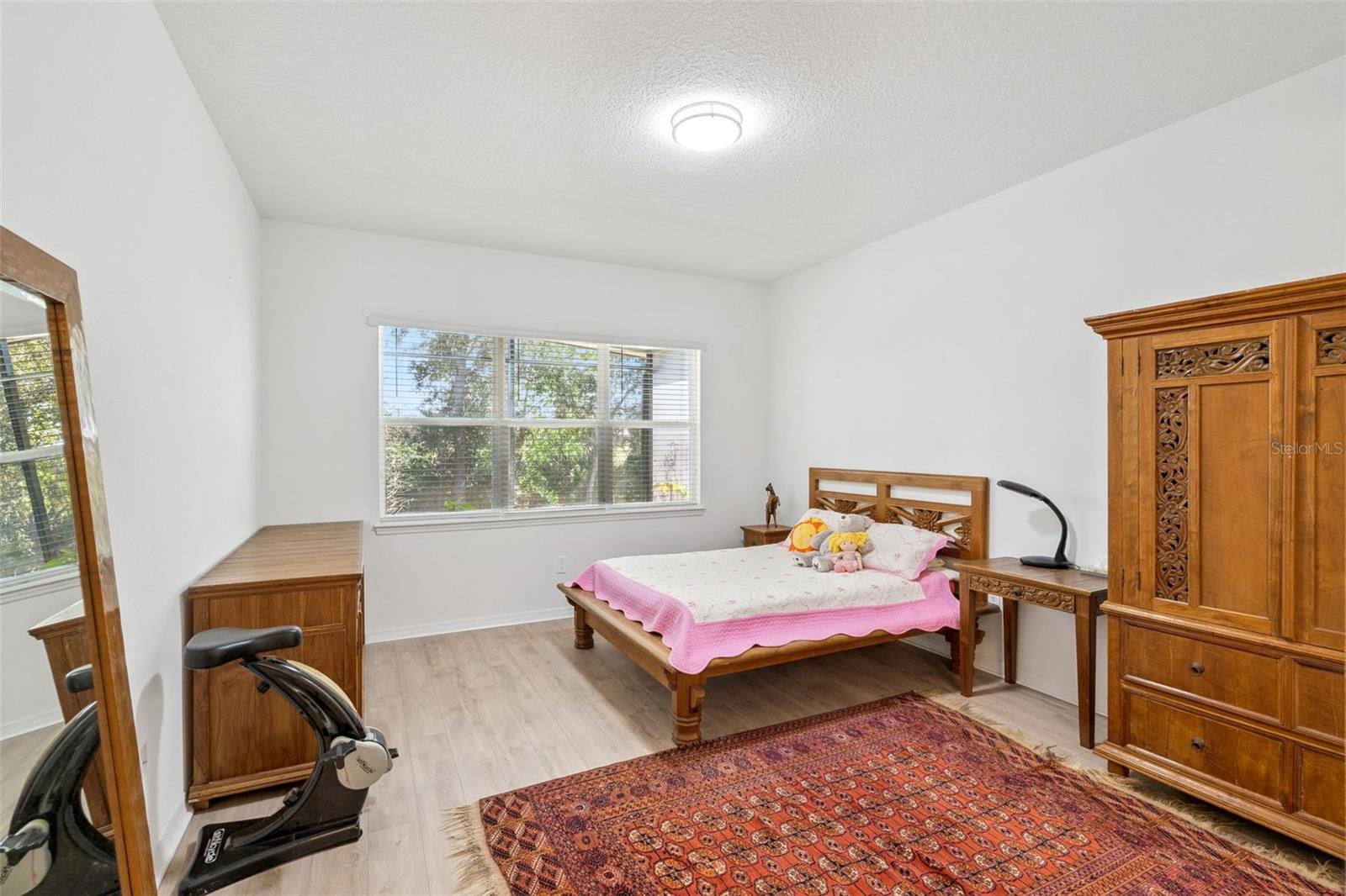 Image 17 of 60 For 2175 Limestone Trail